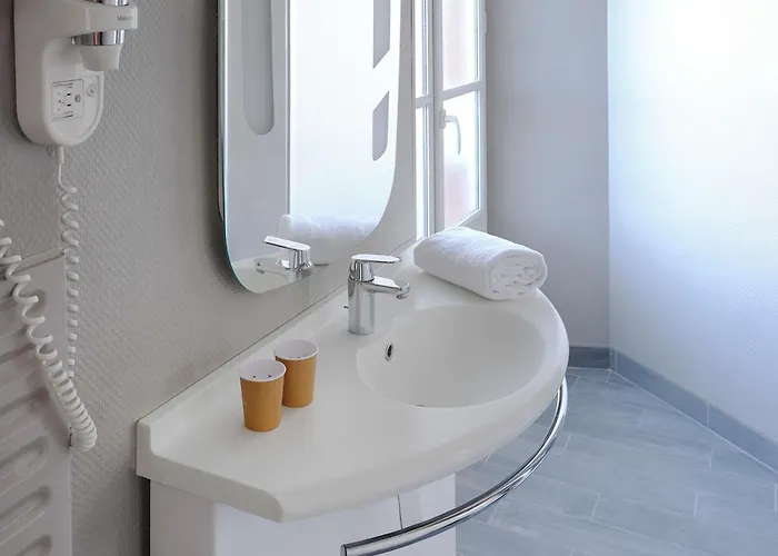 Отель Ibis Gare Matabiau 3*