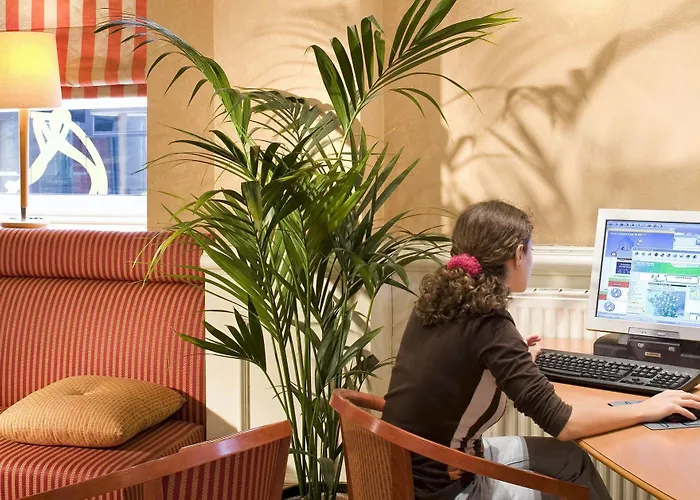 イビス ガール マタビオ 3* トゥールーズ