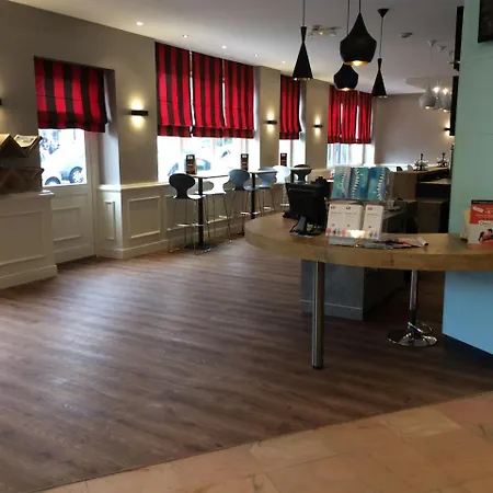 图卢兹马塔比奥站宜必思酒店 酒店