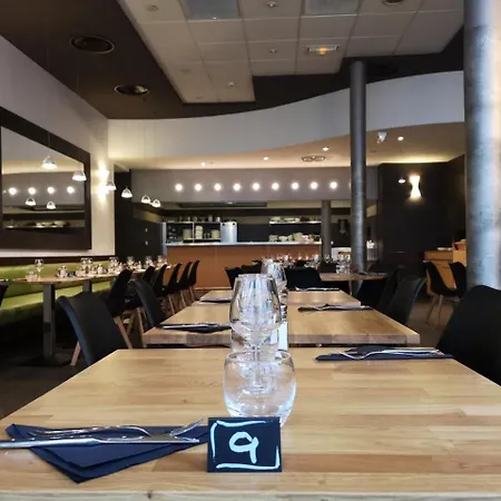 Ibis Gare Matabiau מלון 3*