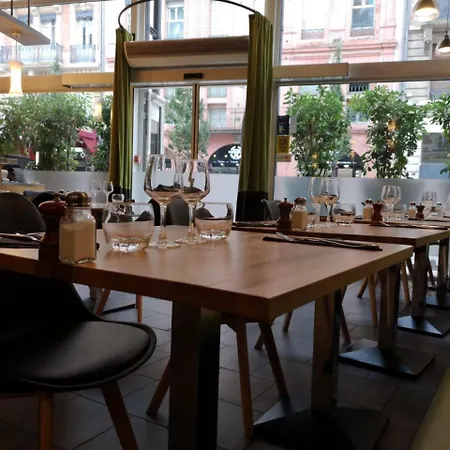 酒店 图卢兹马塔比奥站宜必思酒店 圖盧茲